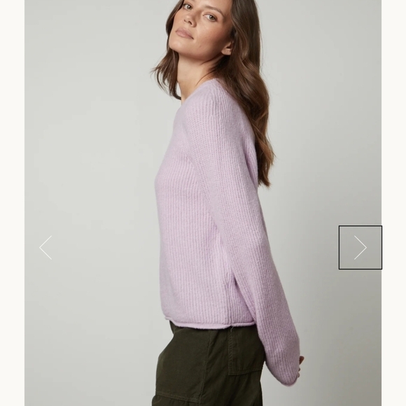 Velvet By Graham & Spencer Wool Yak Gigi Crew Neck Sweater Size XS NWT $198 - Picture 3 of 11